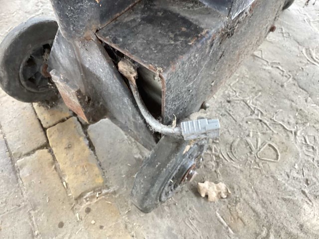 Hydraulische steenknipper - afbeelding 5 van  5