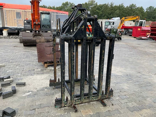 Hydraulische stenenklem - afbeelding 3 van  7