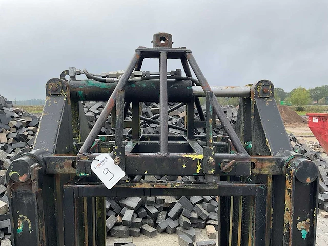 Hydraulische stenenklem - afbeelding 5 van  7