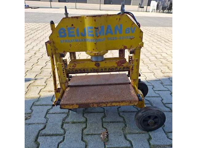 Hydraulische stenenknipper - afbeelding 3 van  5