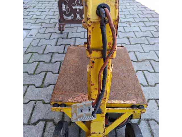 Hydraulische stenenknipper - afbeelding 5 van  6