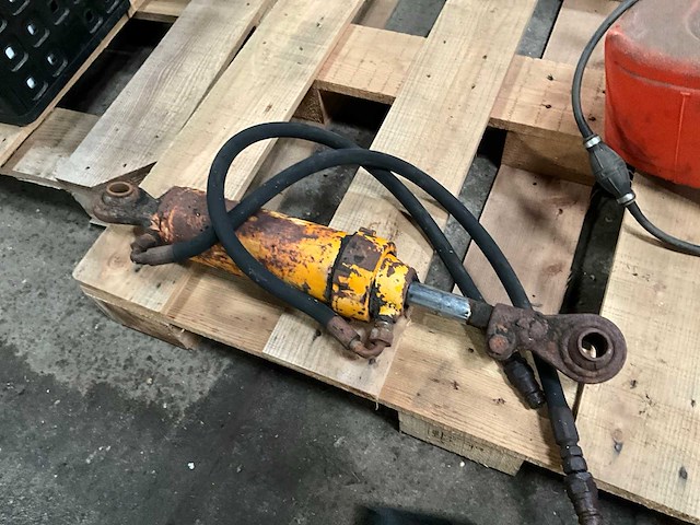 Hydraulische topstang - afbeelding 1 van  2