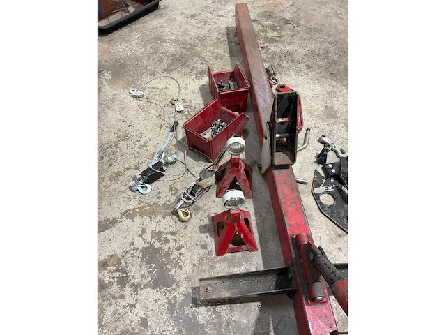 Hydraulische trekbank met toebehoren - afbeelding 5 van  7