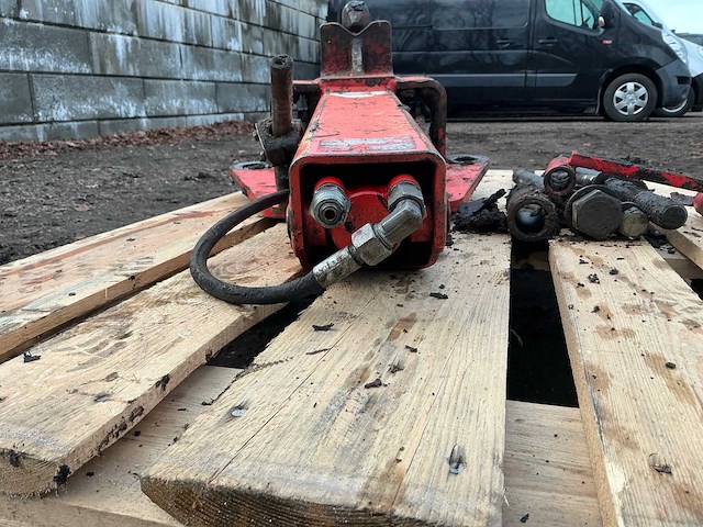 Hydraulische trekhaak manitou overige machines / onderdelen - afbeelding 2 van  12