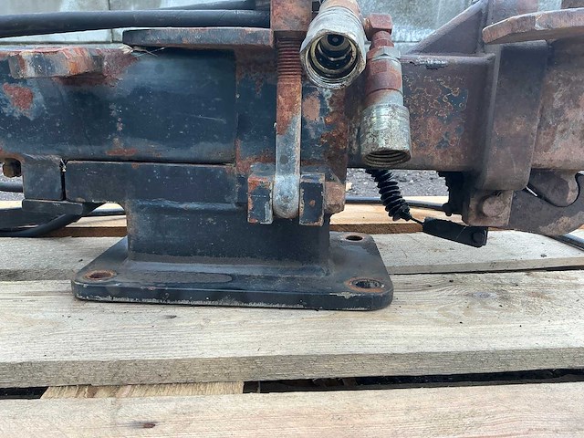 Hydraulische trekhaak merlo overige machine toebehoren - afbeelding 2 van  14