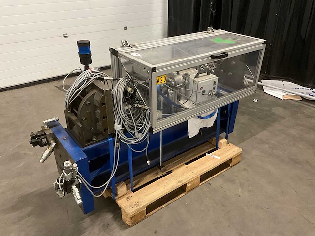 Hydraulische trektestbank - afbeelding 1 van  10