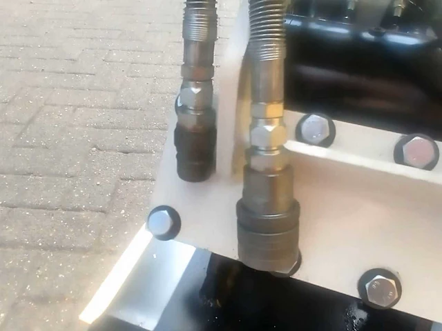 Hydraulische trilplaat – cw10 opname - afbeelding 5 van  6