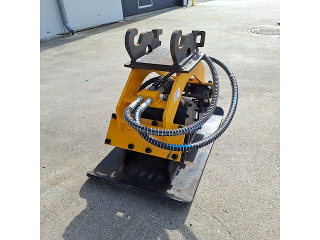 Hydraulische trilplaat met snelwissel - afbeelding 2 van  7