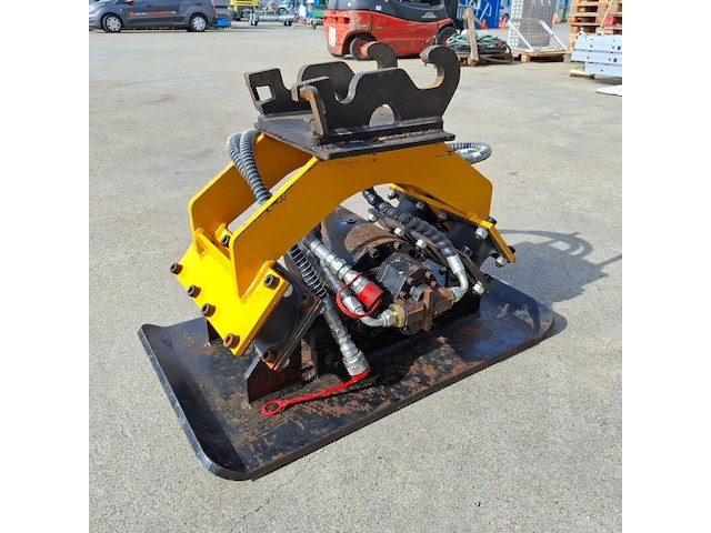 Hydraulische trilplaat met snelwissel - afbeelding 4 van  7