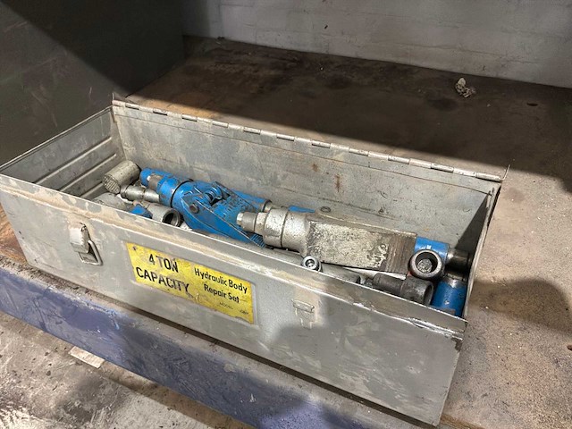 Hydraulische uitdeukset 4.00t - afbeelding 3 van  4