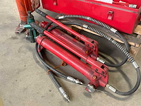 Hydraulische uitdeukset - afbeelding 2 van  4