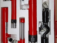 Hydraulische uitdeukset - afbeelding 4 van  6