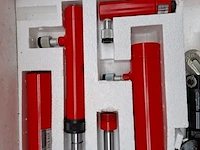 Hydraulische uitdeukset - afbeelding 5 van  6
