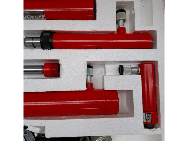 Hydraulische uitdeukset - afbeelding 5 van  8