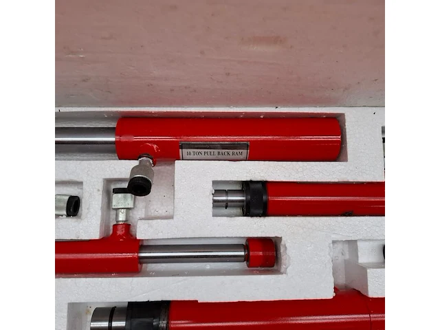 Hydraulische uitdeukset - afbeelding 3 van  9