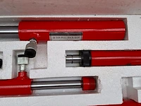 Hydraulische uitdeukset - afbeelding 5 van  10