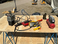 Hydraulische unit, elektrische staalkabeltakel, compressor en hydraulische potkrik - afbeelding 1 van  14