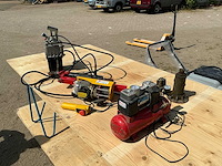 Hydraulische unit, elektrische staalkabeltakel, compressor en hydraulische potkrik - afbeelding 8 van  14
