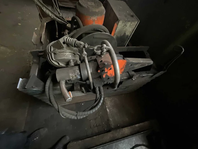 Hydraulische unit met spreader - afbeelding 7 van  8