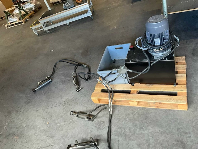 Hydraulische unit - afbeelding 1 van  8