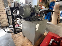 Hydraulische universele buigtafel - afbeelding 2 van  9