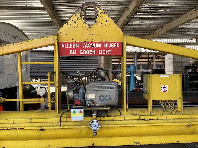 Hydraulische vacuümheffer 6000kg - afbeelding 8 van  19