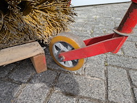 Hydraulische veegmachine - afbeelding 2 van  11