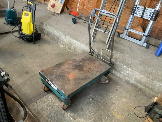 Hydraulische verijdbare heftafel - afbeelding 1 van  2