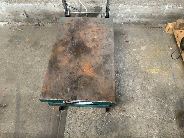 Hydraulische verijdbare heftafel - afbeelding 2 van  2