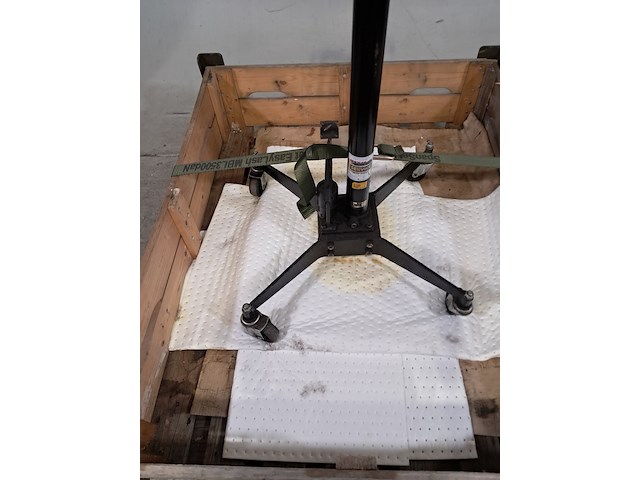 Hydraulische versnellingsbakkrik, 46030, 2008 - afbeelding 2 van  6