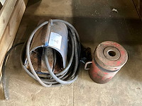 Hydraulische voetbediening met cilinder - afbeelding 1 van  4