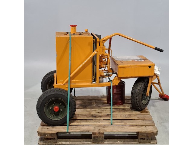 Hydraulische vulmachine, stewart pricision - afbeelding 1 van  9