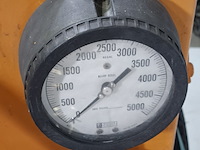 Hydraulische vulmachine, stewart pricision - afbeelding 4 van  9