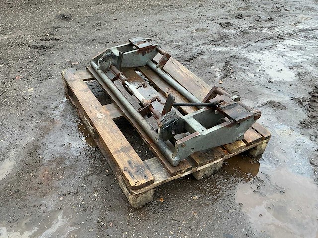 Hydraulische wissel passend terex voorzetapparatuur - afbeelding 1 van  9