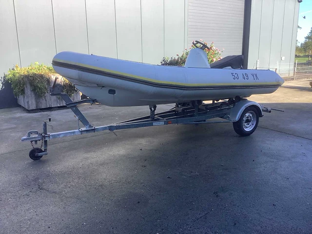Hydro jet speedboot - afbeelding 1 van  9