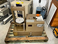 Hydro mooi hydraulische pers - afbeelding 1 van  9