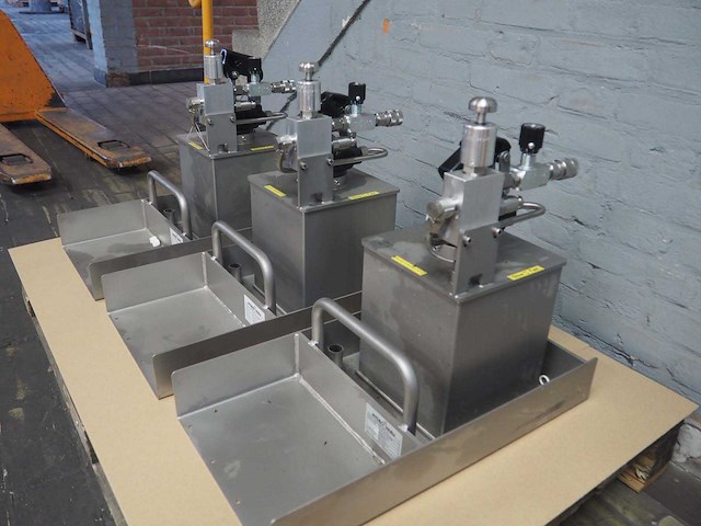 Hydro vasli - rvs hydraulische handpomp (3x) - afbeelding 3 van  6