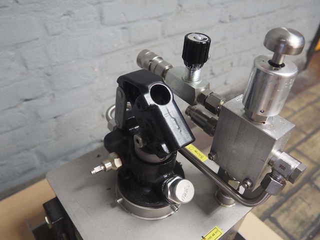 Hydro vasli - rvs hydraulische handpomp (3x) - afbeelding 4 van  6