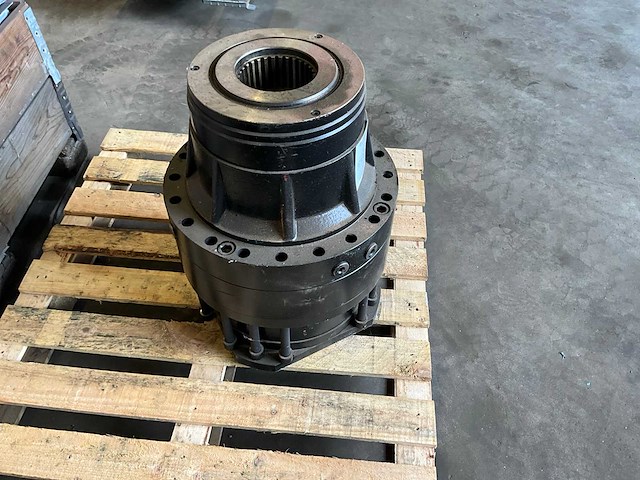 Hydromotor en v-riem poelie - afbeelding 5 van  7