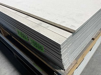 Hydropanel - vezelcementplaat met facetrand - 260x60x1,2 cm (50x) - afbeelding 7 van  9