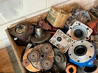 Hydropompen + aandrijflijn delen - afbeelding 6 van  8