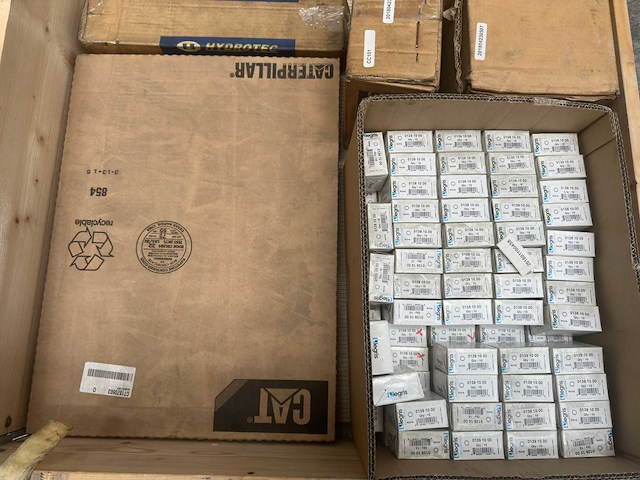 Hydrotec, legris, caterpillar - partij hydraulische componenten & koppelingen - afbeelding 3 van  8