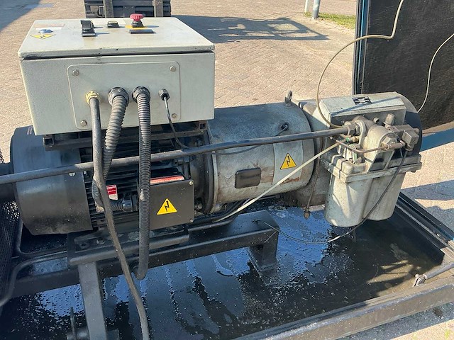 Hydrovane compair luchtcompressor - afbeelding 14 van  14