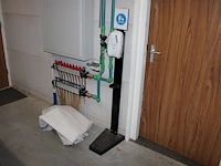 Hygienepaal met dispencer. hoogte 145 cm