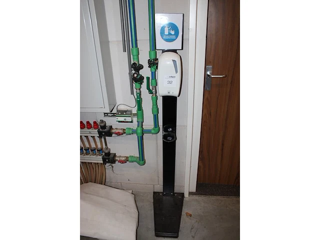Hygienepaal met dispencer. hoogte 145 cm - afbeelding 2 van  2