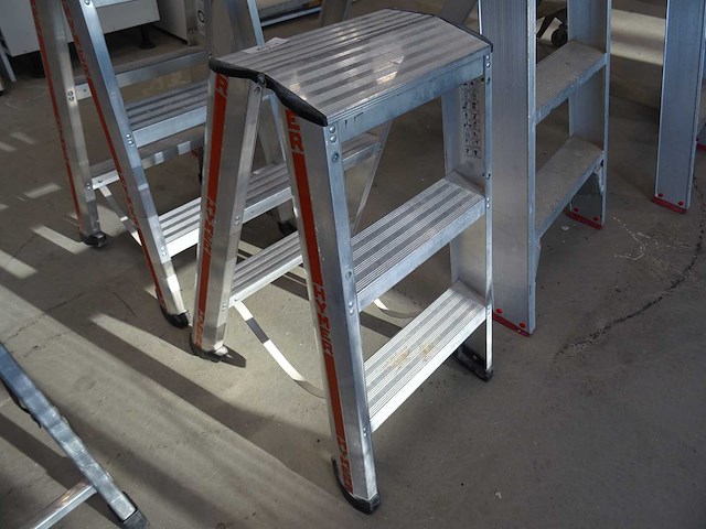 Hymer - schaartrap 2x3 - afbeelding 1 van  1