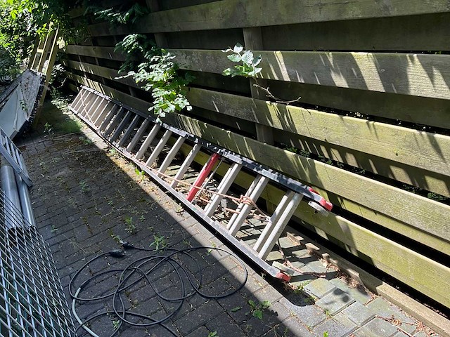 Hymer ladder en divers - afbeelding 5 van  7