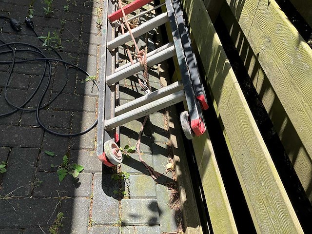 Hymer ladder en divers - afbeelding 6 van  7