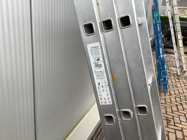Hymer ladder en trap - afbeelding 2 van  2