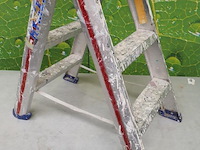 Hymer metalen trap - afbeelding 2 van  2